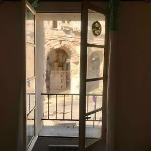  Appartement Face Aux Arenes